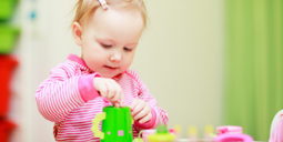 Jakie zabawki wpływają pozytywnie na rozwój dziecka?