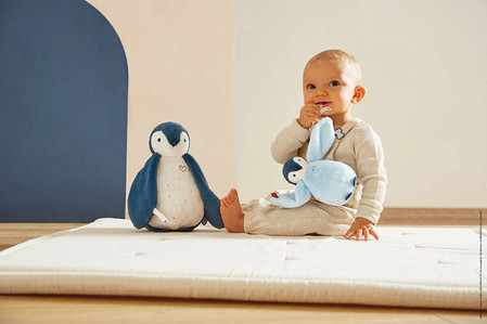 Kaloo Zestaw dwóch przytulanek Pingwinki 25 cm i 15 cm w pudełku kolekcja Complices