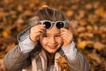 Beaba Okulary przeciwsłoneczne dla dzieci 4-6 lat Sunshine - Baltic blue