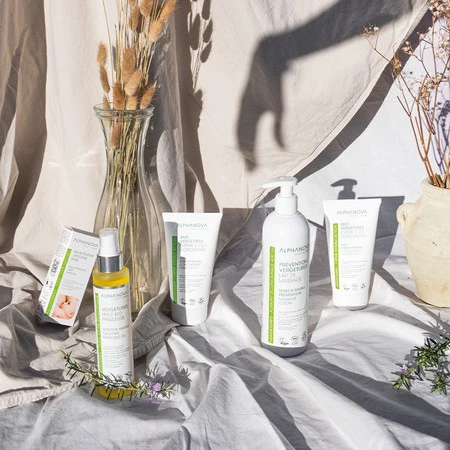 Alphanova Organic Mum, Organiczna kompozycja olejków na rozstępy, 100ml