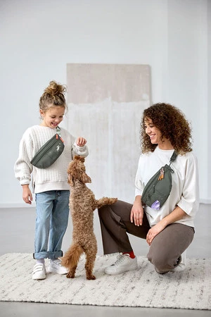 PALOPA Torebka nerka na smakołyki dla psa Emma dark olive