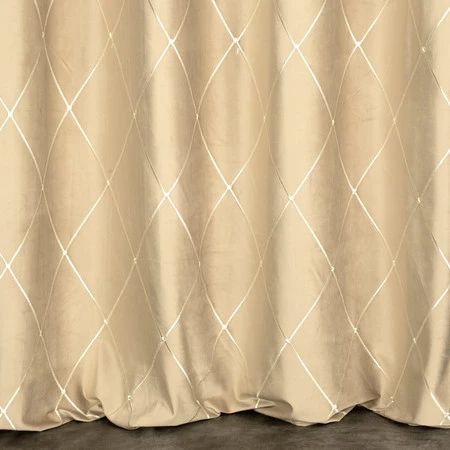 ZASŁONA DEKORACYJNA PIERRE CARDIN MARGO 140 X 250 CM BEŻOWY