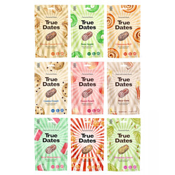 Zestaw smaków 100g True Dates: 1xCreamy Peanut Butter daktyle, 1xSour Apple daktyle, 1x Cinnamon Roll daktyle, 1x Cookie Dough daktyle, 1xSweet Peach daktyle, 1xSour Cola daktyle, 1xWatermelon daktyle, 1x Caramel Popcorn daktyle, 1xPistachio Cream daktyle