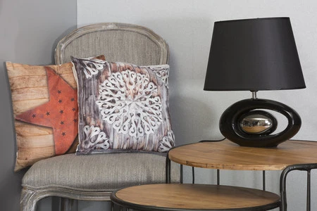 POSZEWKA STAR 11 40 X 40 CM BRĄZOWY