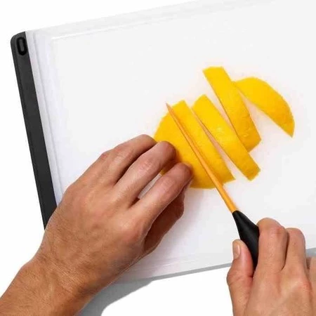 OXO-Krajalnica do mango 2w1 czarno-żółta GoodGrips