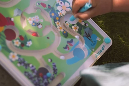 Janod Magnetyczny labirynt Łąka