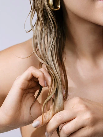 Yope - Blonde My Hair wygładzające serum do włosów blond i rozjaśnianych 50ml