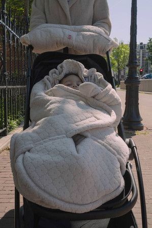 Lodger Polarowy zimowy śpiworek do wózka jasnobeżowy Fleece Birch