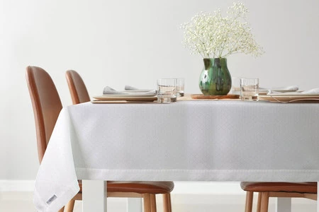 OBRUS ELLEN 145 X 280 CM BIAŁY