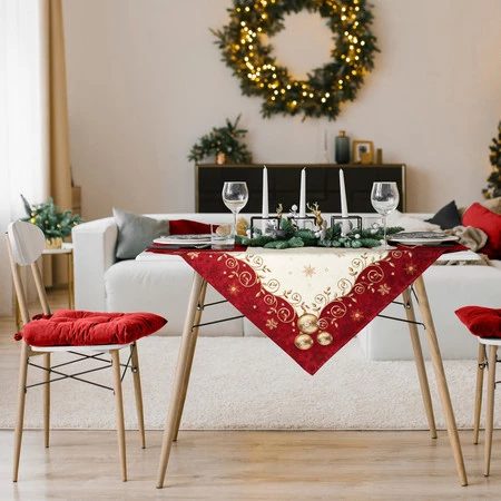 Obrus z gobeliny szenilowej ze świątecznym wzorem rozm.100 x 100 cm