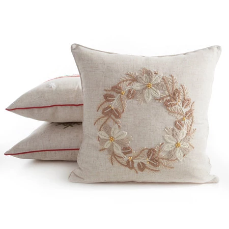 Poszewka świąteczna z haftem i strukturze lnu 45x45 cm - Wieniec