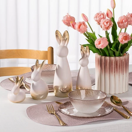 Ozdoba Wielkanocna, Figurka ceramiczna , kolor kremowy, rozmiar 6 x 22 x 6 cm