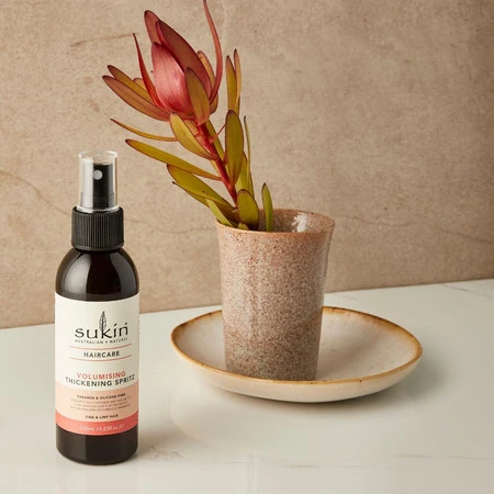 Sukin, OBJĘTOŚĆ, Spray do stylizacji zwiększający objętość, 125 ml