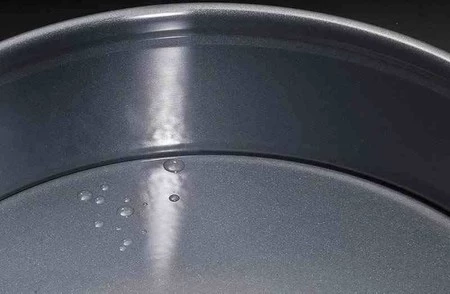 KAISER - Tortownica rozpinana, 28cm, La Forme Plus