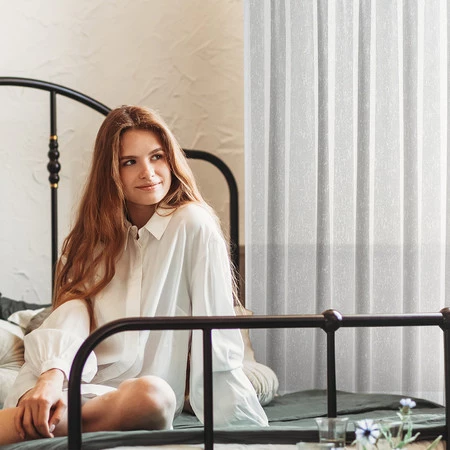 FIRANA GOTOWA KELLY NA TAŚMIE 300 X 250 CM BIAŁY