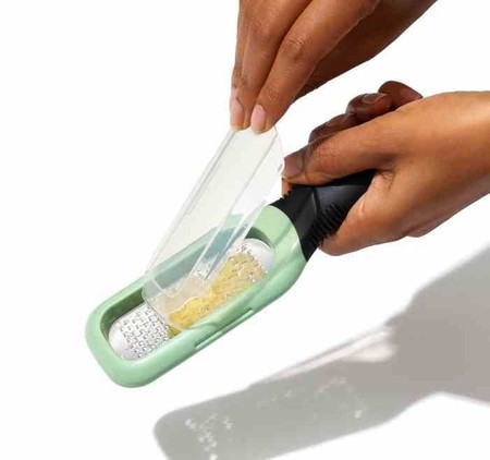 OXO-Tarka do imbiru i czosnku zielona Good Grips