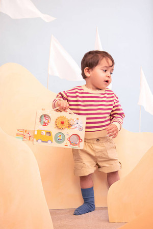 LILLIPUTIENS Drewniana tablica manipulacyjna walizka Pojazdy 12 m+