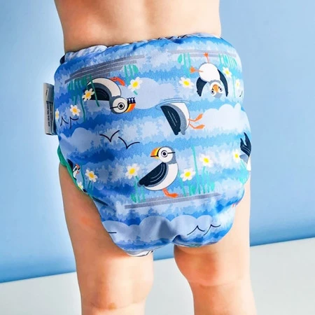 Close, Wodoodporny otulacz dla dzieci zapinany na napy, Blue Puffin