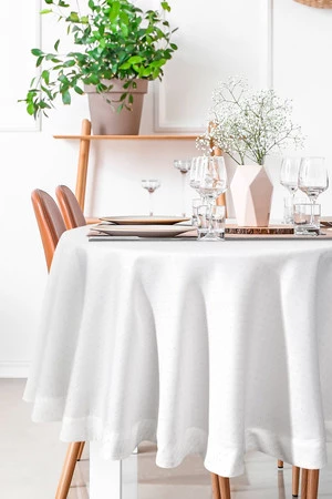 OBRUS ELLEN O 150 CM BIAŁY