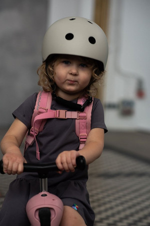 SCOOTANDRIDE Kask S-M dla dzieci 3+ Ash