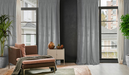 ZASŁONA GOTOWA D91 ROSA NA TAŚMIE 135 X 300 CM SREBRNY