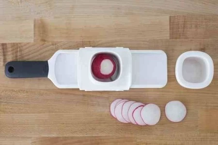 OXO-Mandolina/szatkownica biało-czarna, Good Grip