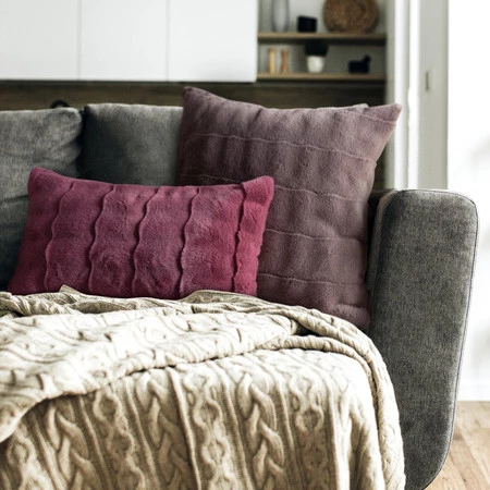 POSZEWKA RABID 04 45 X 45 CM CIEMNORÓŻOWY