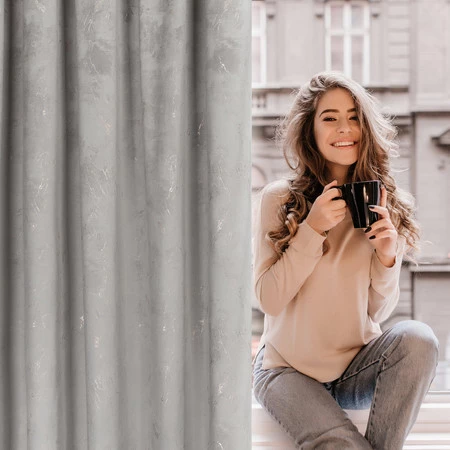 ZASŁONA GOTOWA NADIA NA TAŚMIE 140 X 300 CM SREBRNY