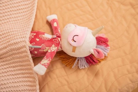 Lilliputiens Przytulanka do spania z elementami fluorescencyjnymi Jednorożec Lena 6m+