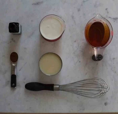 OXO-Trzepaczka stalowa, czarna, STL