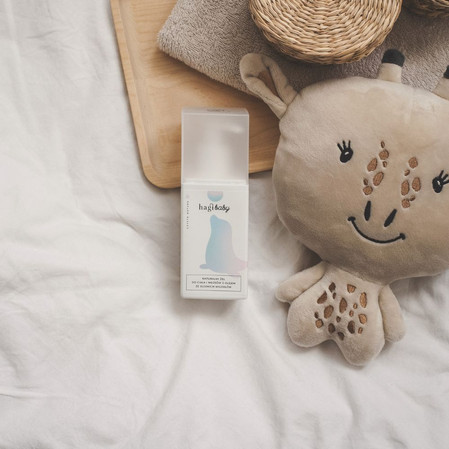 Hagi Baby − Naturalny żel do mycia ciała i włosów z olejem ze słodkich migdałów − 250ml