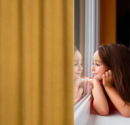 ZASŁONA GOTOWA CARLO 135 X 250 CM MIODOWY