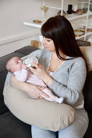 Beaba Ergonomiczna poduszka rogal dla kobiet w ciąży i karmiących Big Flopsy ™ Fleur de coton Linen