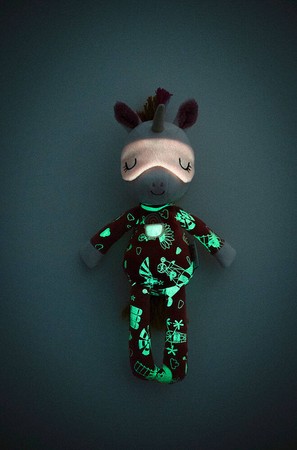 Lilliputiens Przytulanka do spania z elementami fluorescencyjnymi Jednorożec Lena 6m+