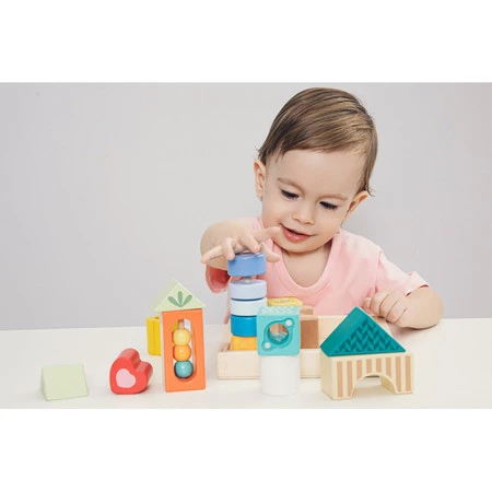 Classic World − Drewniane klocki sensoryczne 8 funkcji, układanka multifunkcyjna kształty dźwięk 18 el.