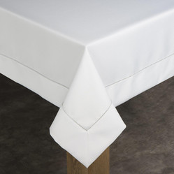 OBRUS MADELE 140 X 220 CM BIAŁY