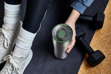 Black+Blum Kubek termiczny stalowy 0,6l.oliwka New version