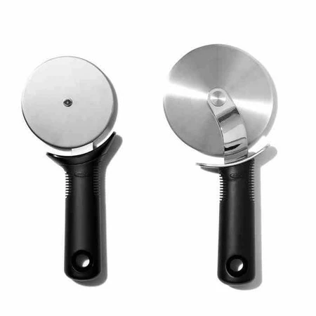 OXO-Nóż do pizzy czarny, Good Grips