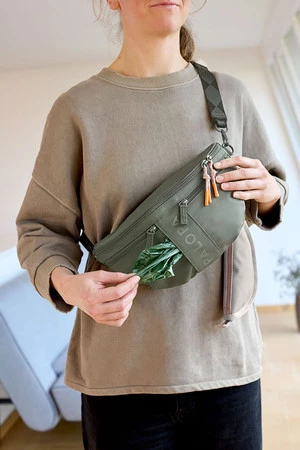 PALOPA Torebka nerka na smakołyki dla psa Emma dark olive