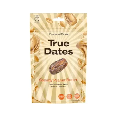 Zestaw smaków: 1x True Dates Creamy Peanut Butter daktyle o smaku kremu orzechowego 100g, 1x True Dates Sour Apple daktyle o smaku kwaśnego jabłka 100g i 1x True Dates Pistachio Cream daktyle o smaku kremu pistacjowego 100g