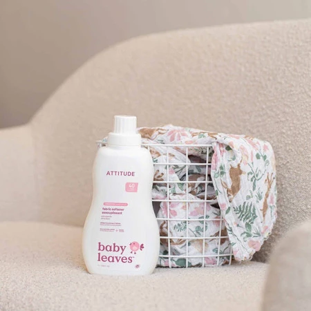 Attitude BABY LEAVES™, Bezzapachowy płyn do płukania ubranek dziecięcych, 1 L