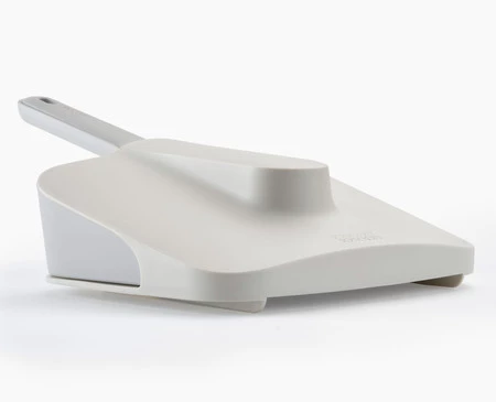 Joseph Joseph Zmiotka z szufelką w uchwycie CleanTech
