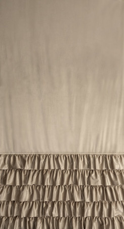 ZASŁONA GOTOWA CARLI NA TAŚMIE 140 X 270 CM CIEMNOBEŻOWY