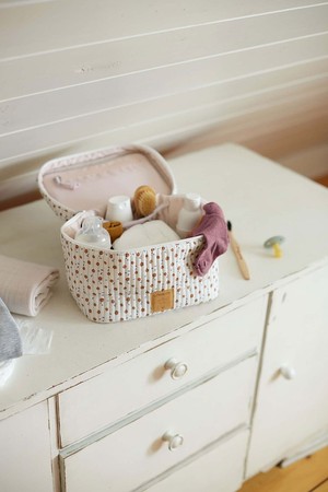 Lassig Casual Label Kuferek podróżny na akcesoria Flowers white