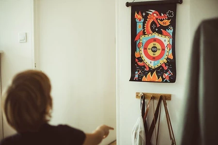 Janod Magnetyczna gra w rzutki Smoki