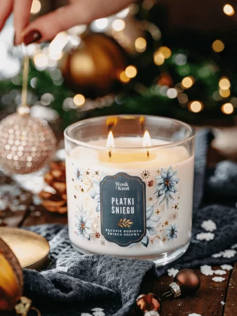 Wosk i Knot  Śweica Sojowa Płatki Śniegu  dwuknotowa 400ml