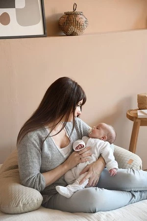 Beaba Ergonomiczna poduszka rogal dla kobiet w ciąży i karmiących Big Flopsy ™ Fleur de coton Linen