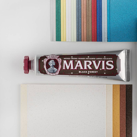 Marvis Special Edition Toothpaste Pasta do zębów Black Forest 75ml