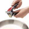 OXO-Praska do czosnku, czarna, Good Grips