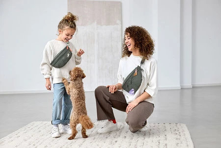 PALOPA Torebka nerka na smakołyki dla psa Emma dark olive